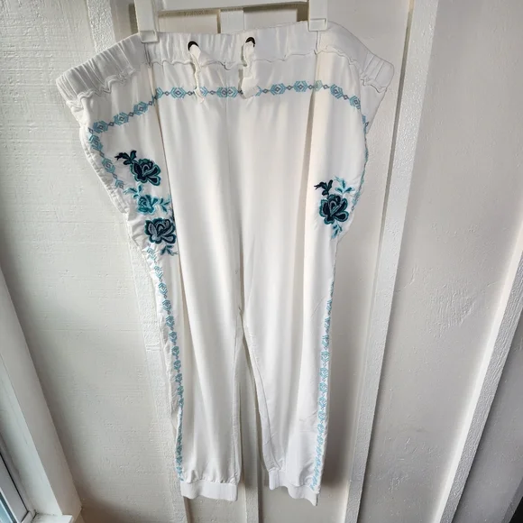 Sundance Faded Fields Joggers White Blue Embroidered Size XXL - Picture 2 of 16